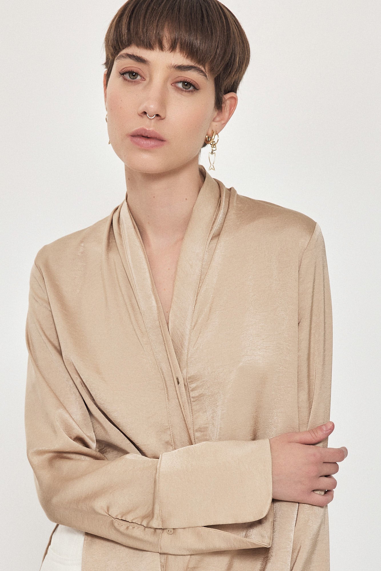 MILEY BUTTON SHIRT CHAMPAGNE