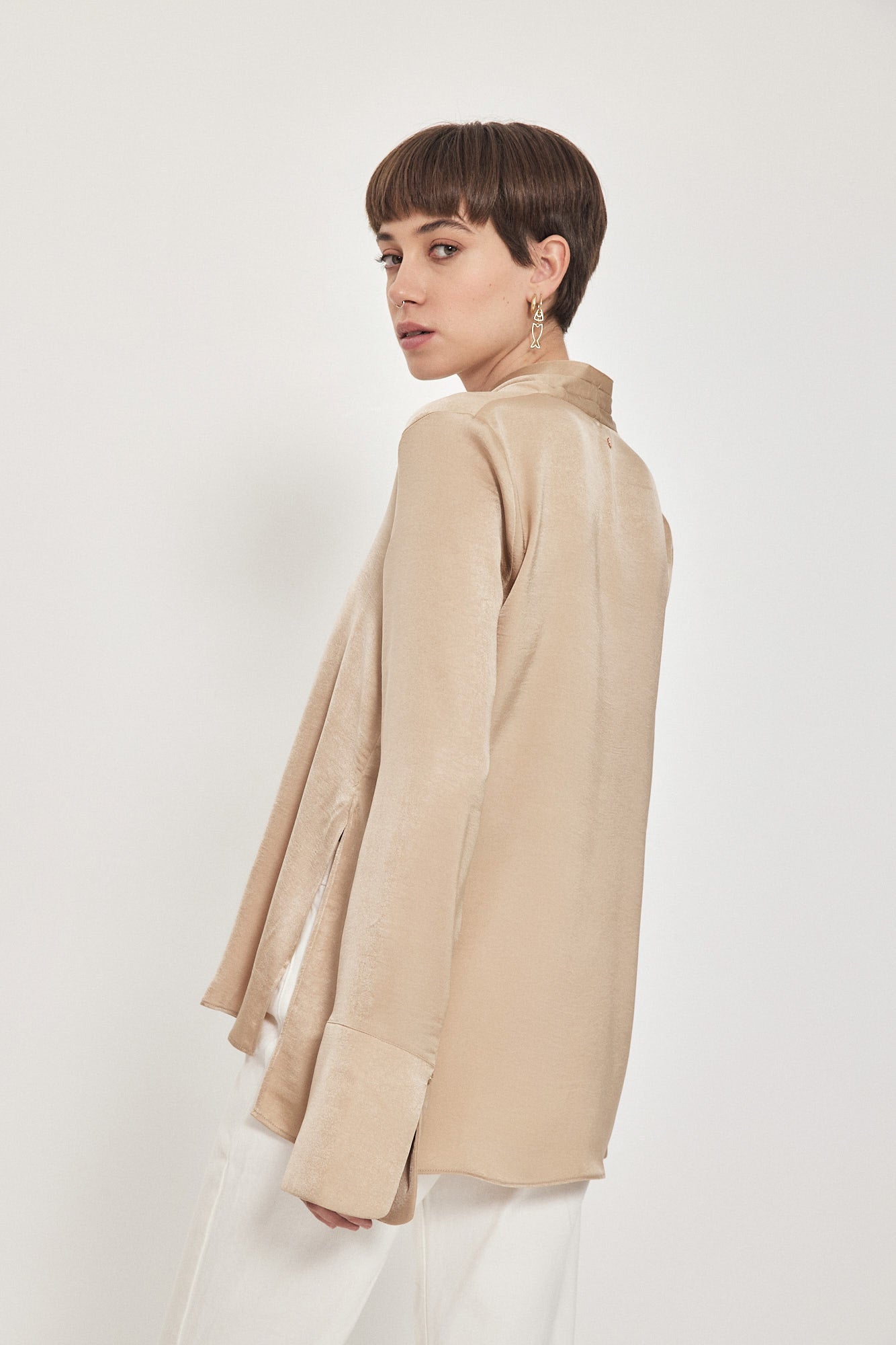 MILEY BUTTON SHIRT CHAMPAGNE