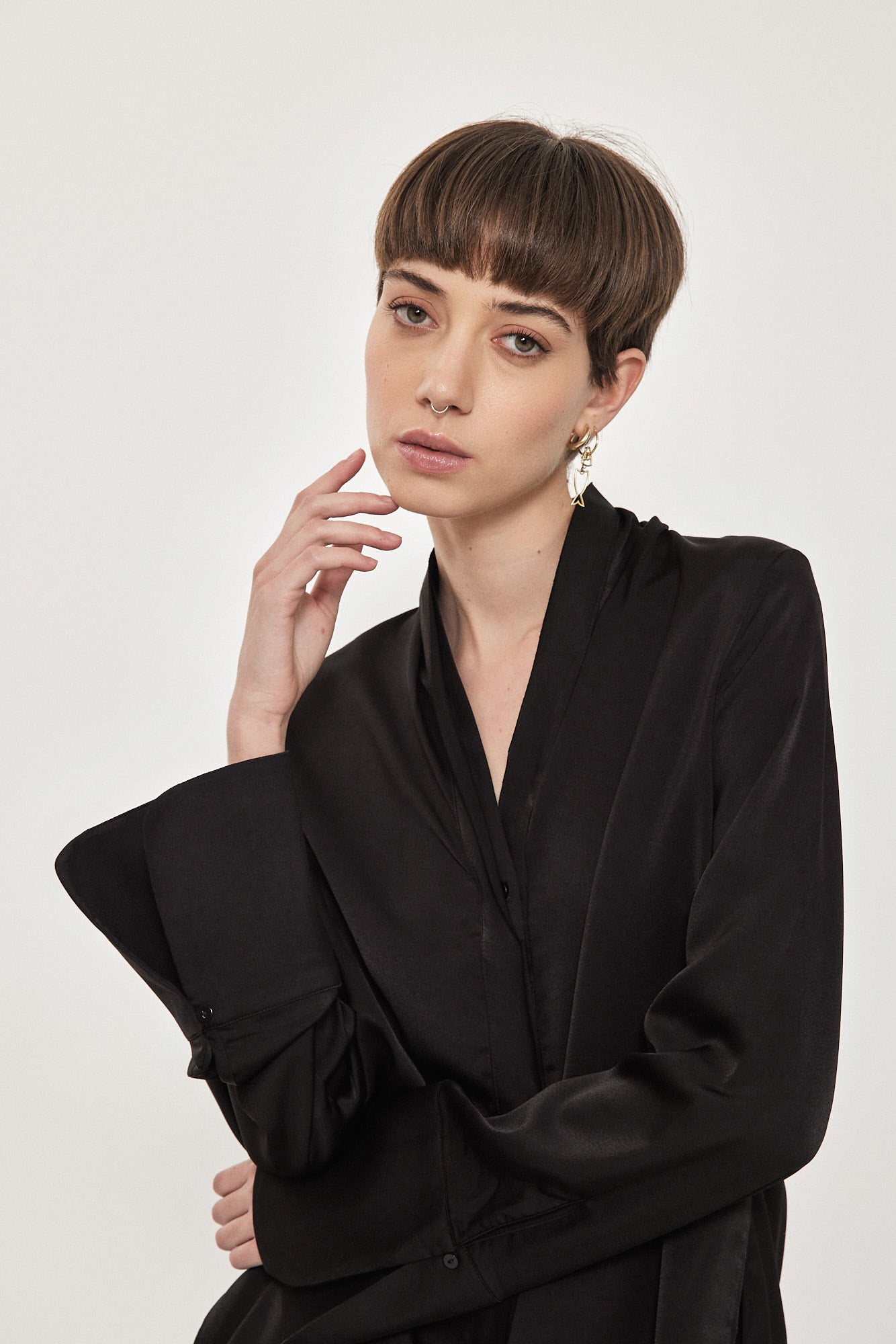 MILEY BUTTON SHIRT BLACK