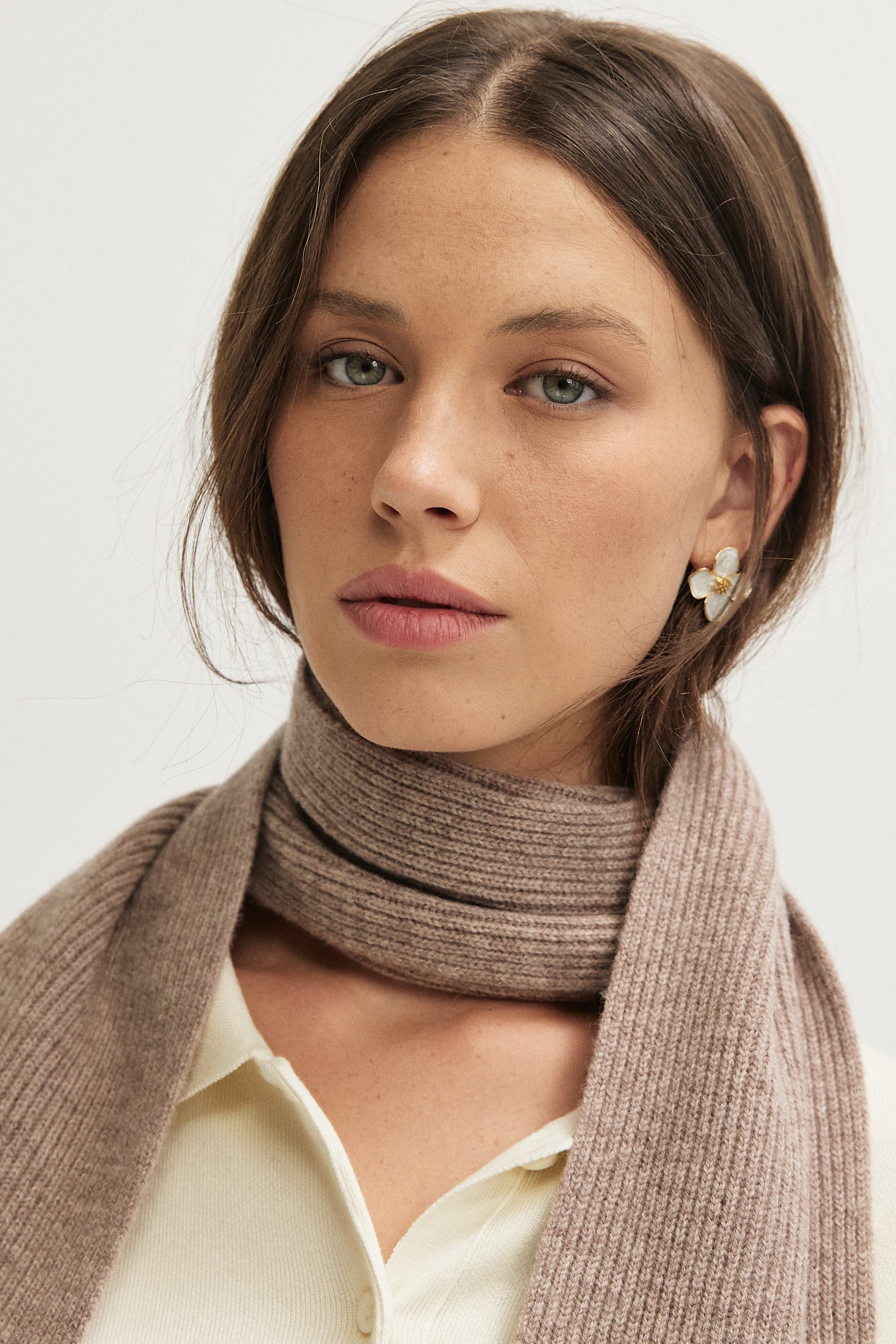 WOOL SCARF