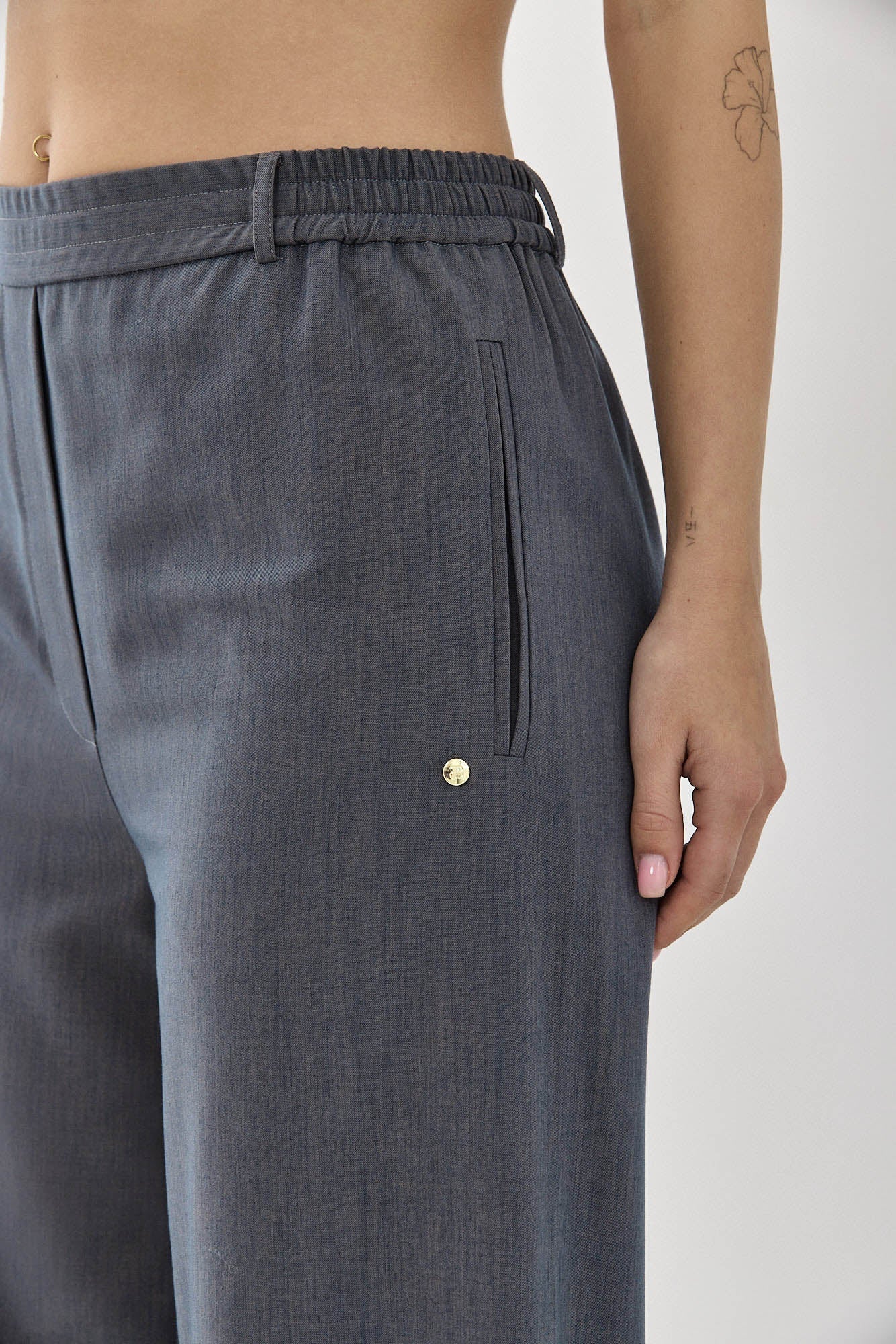 CHEN PANTS SMOKED BLUE