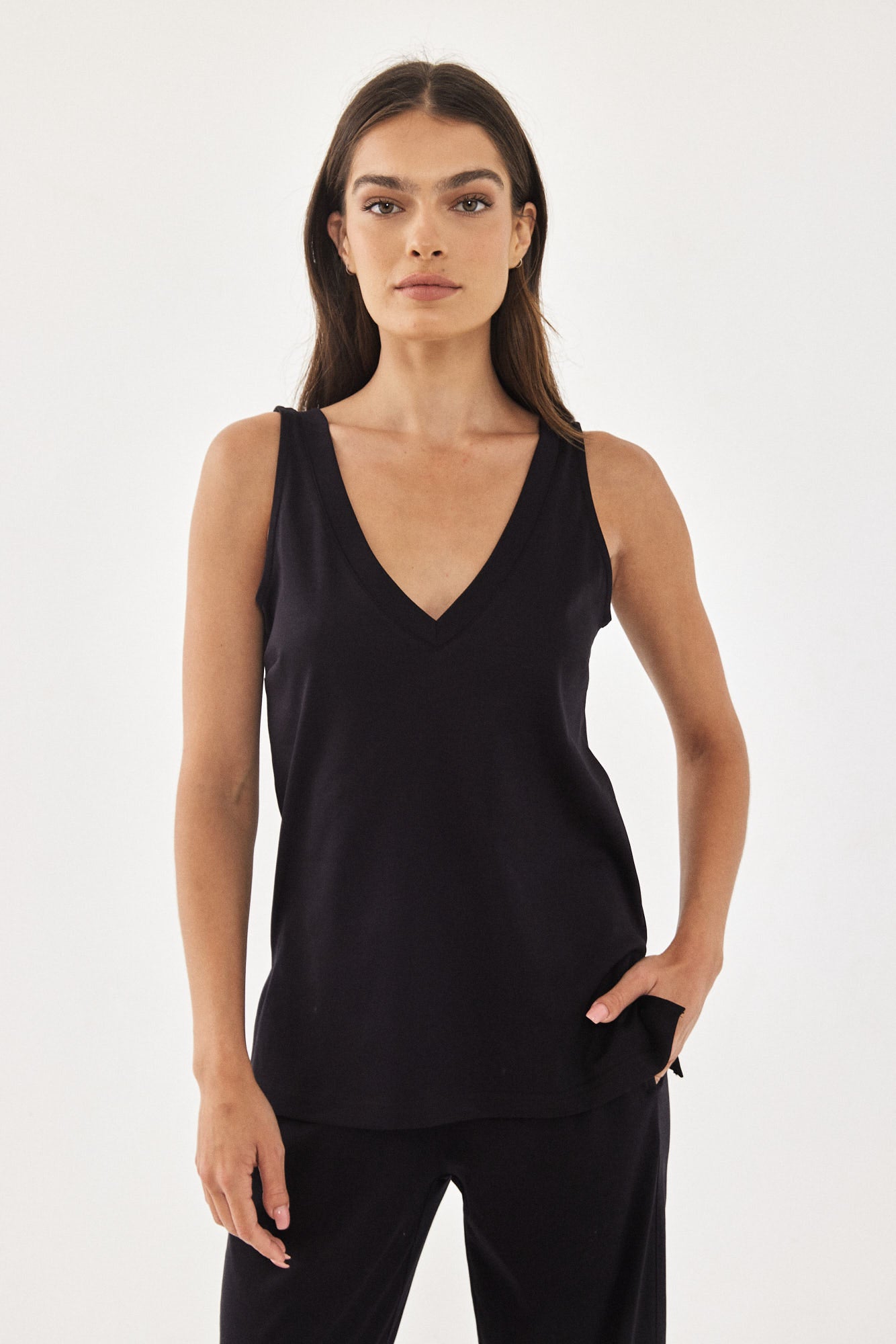 GALIS TANK TOP BLACK