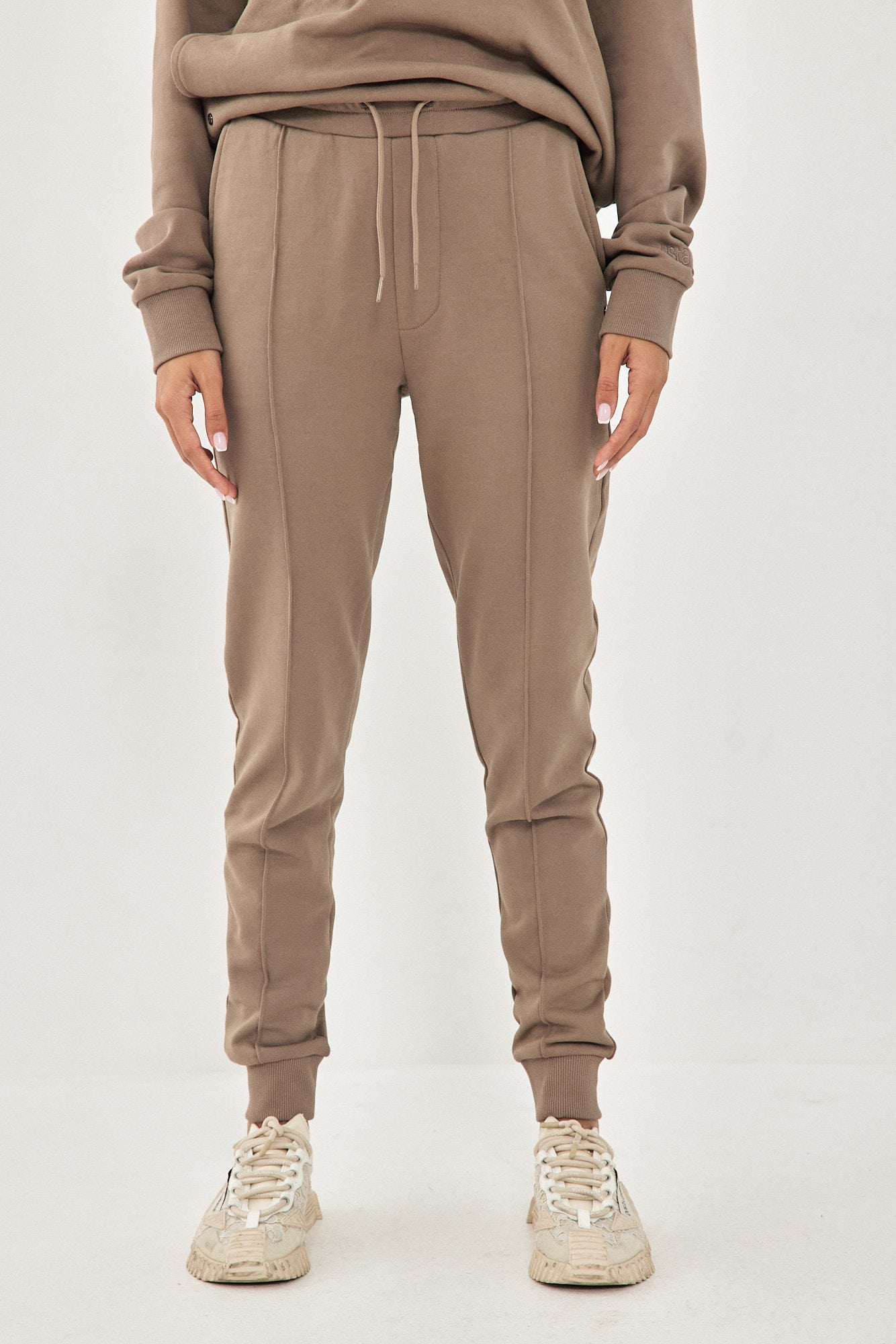 ARIEL UNISEX JOOGER BROWN