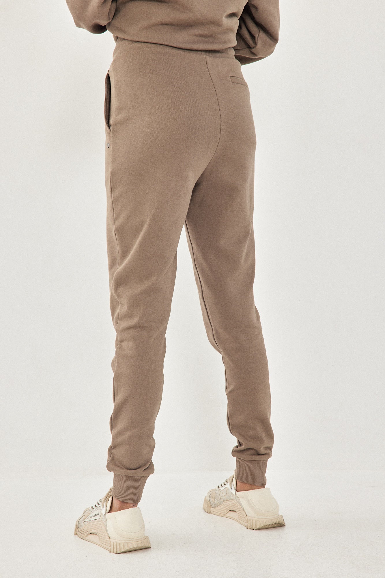 ARIEL UNISEX JOOGER BROWN