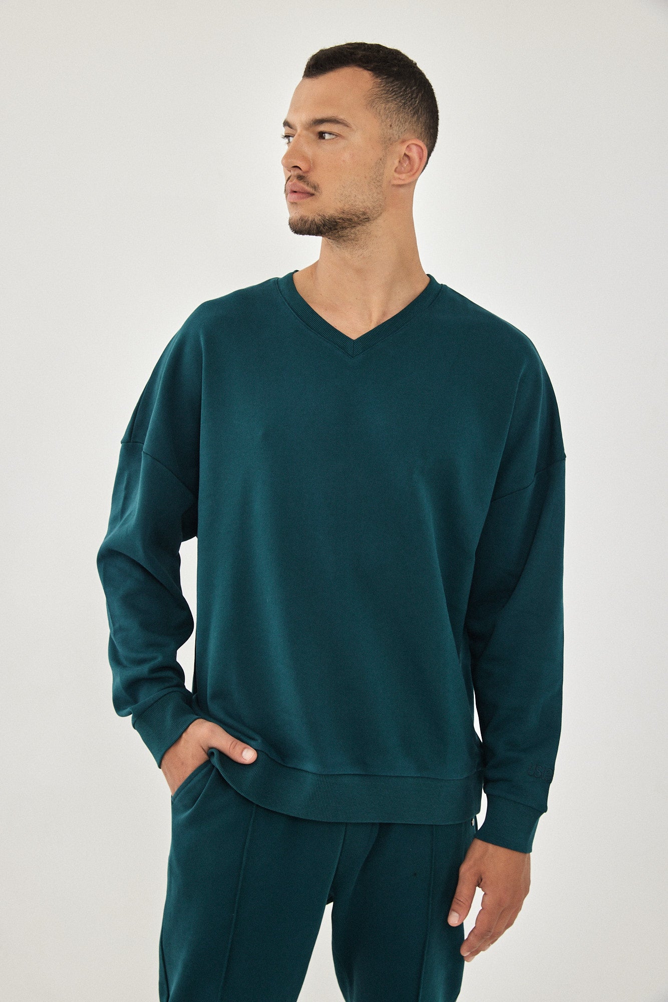 ARIEL UNISEX V NECK TURKIZ