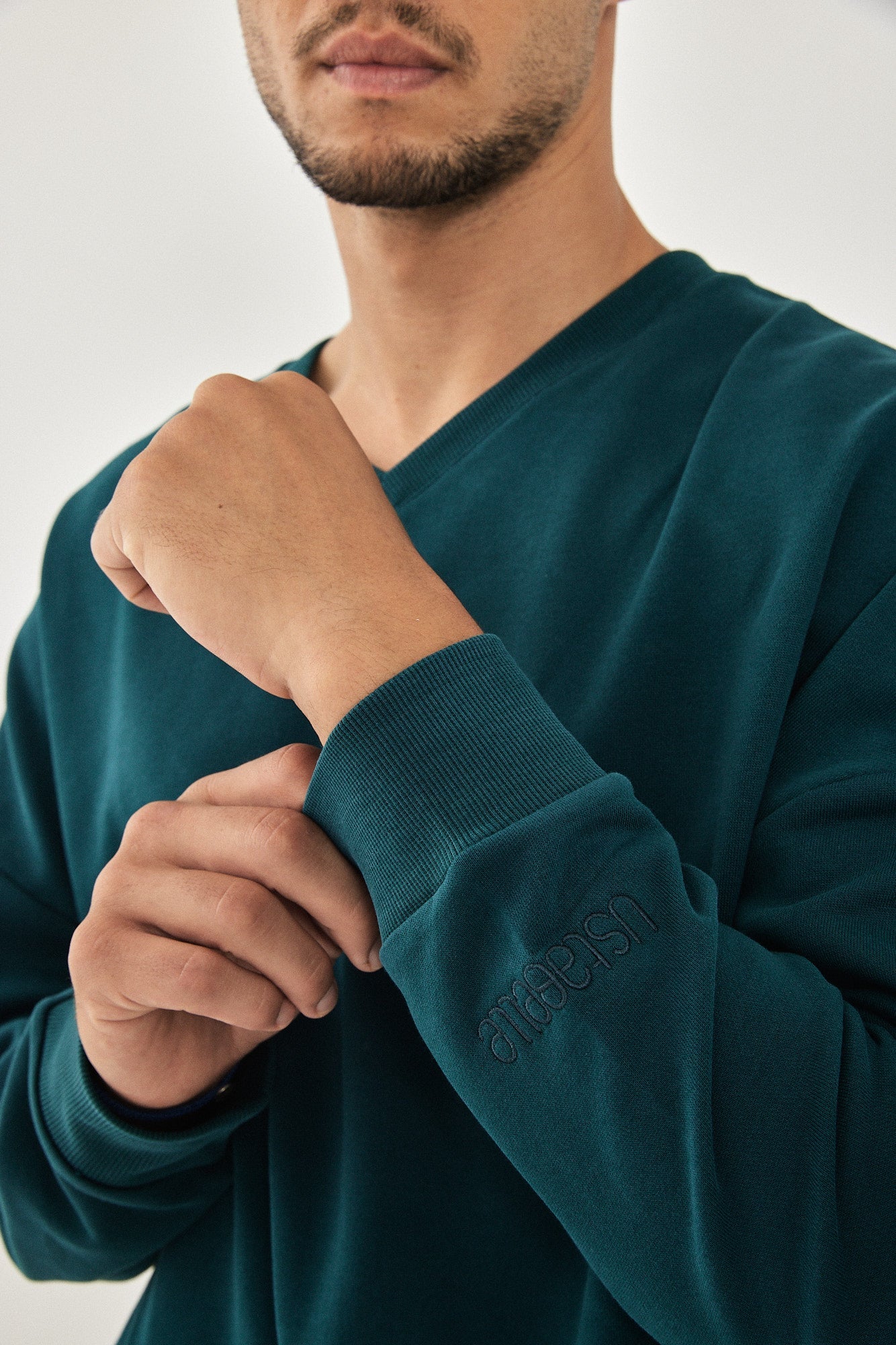 ARIEL UNISEX V NECK TURKIZ