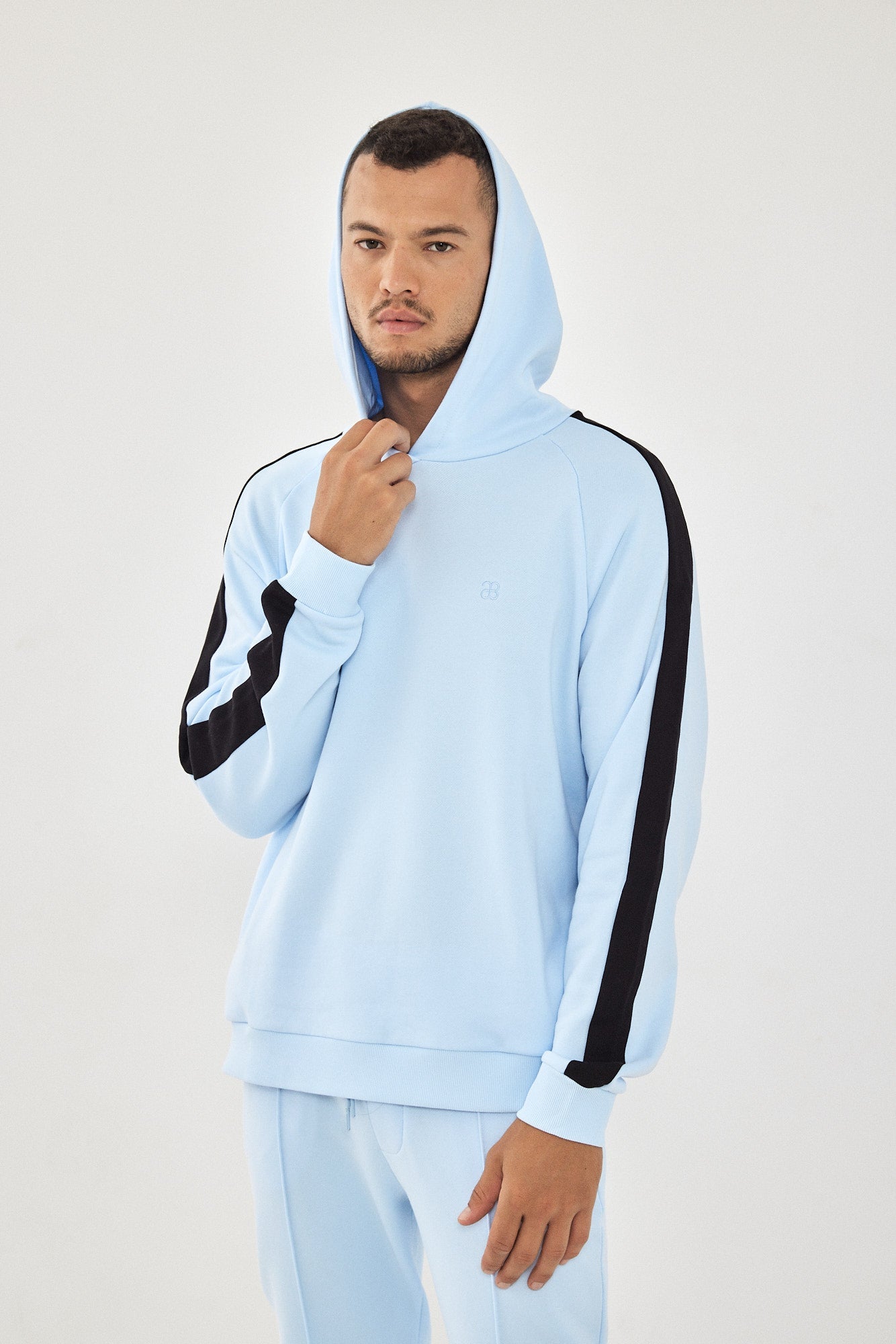 AMIT HODDIE LIGHT BLUE