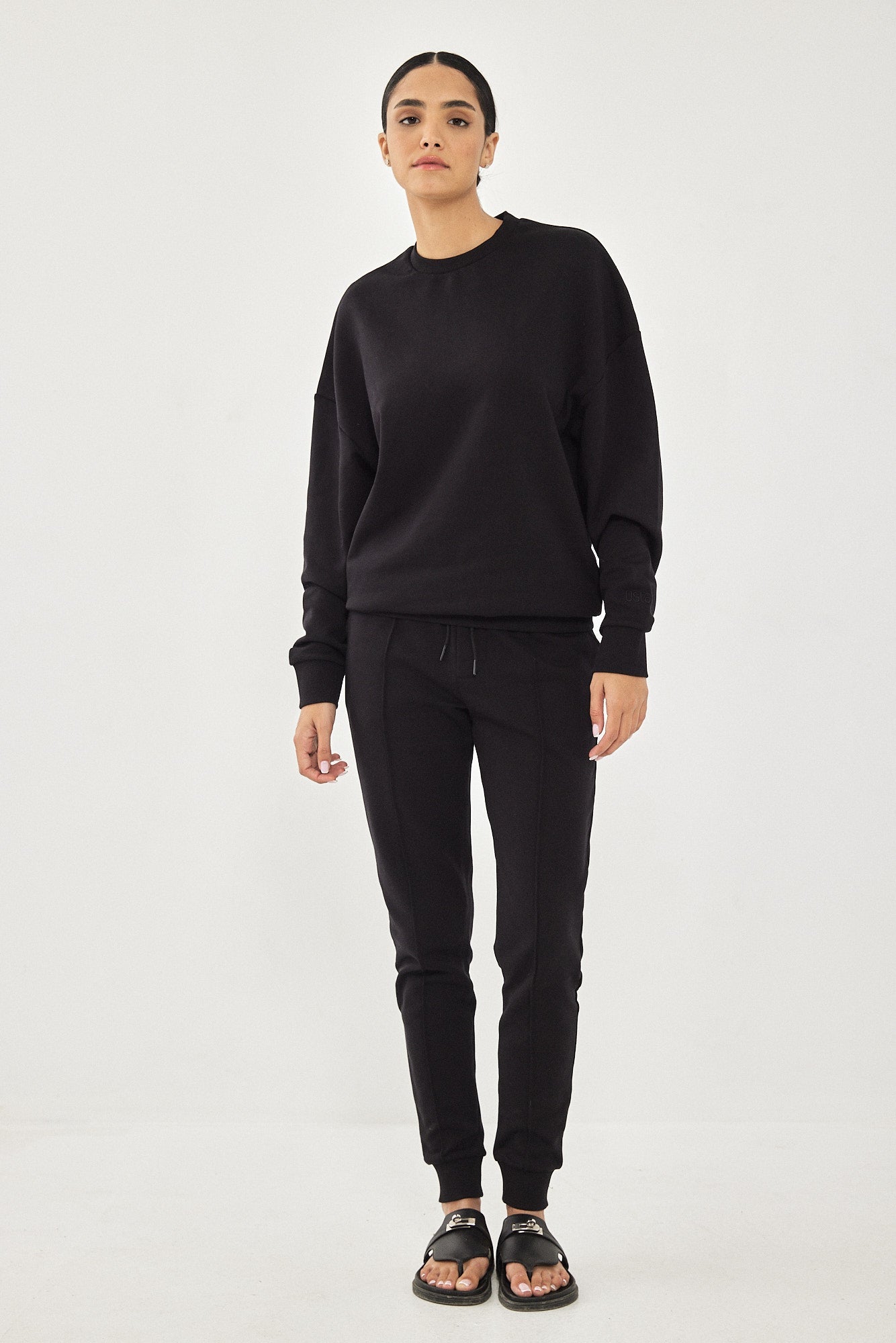 ARIEL UNISEX JOOGER BLACK