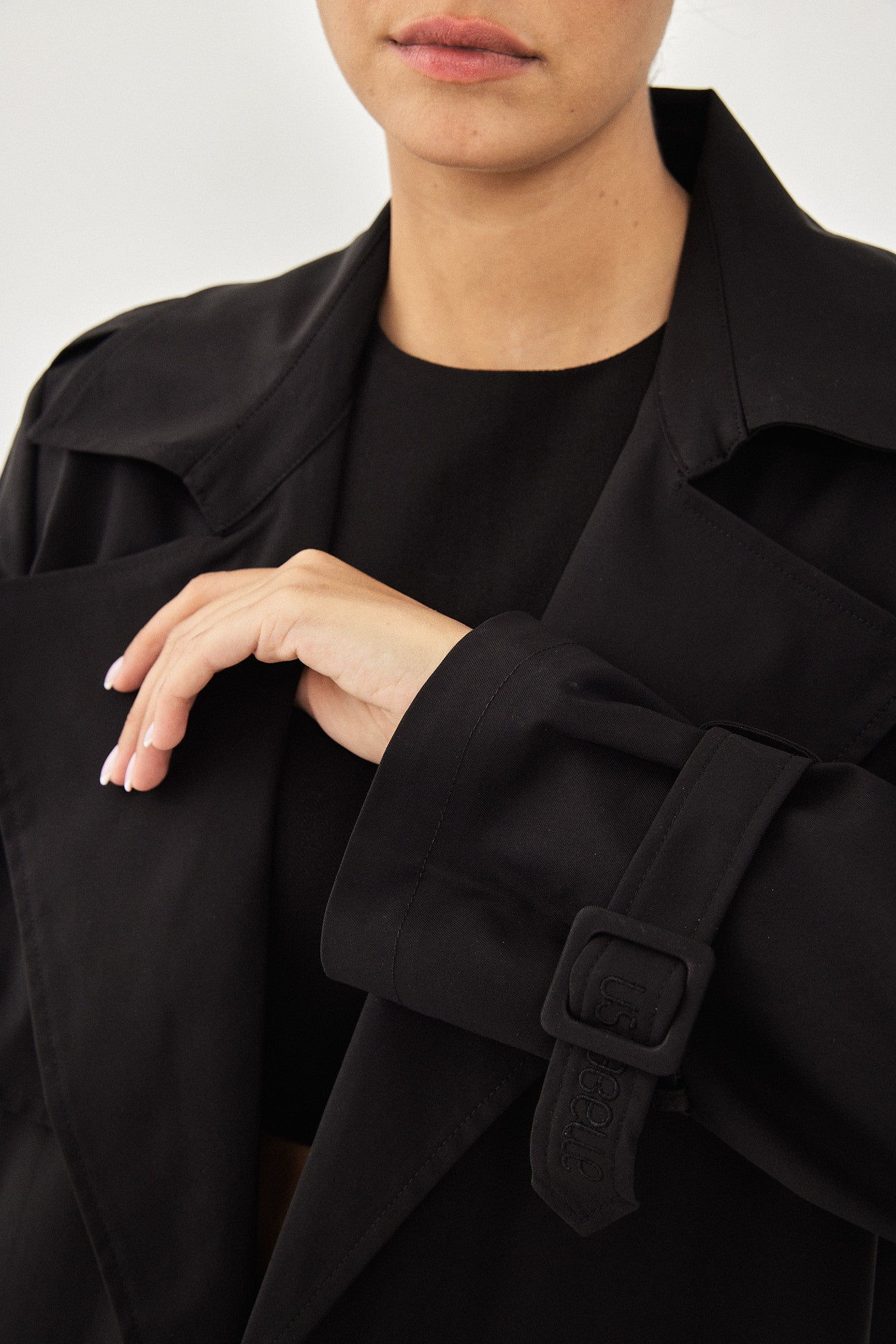 TRENCH COAT BLACK