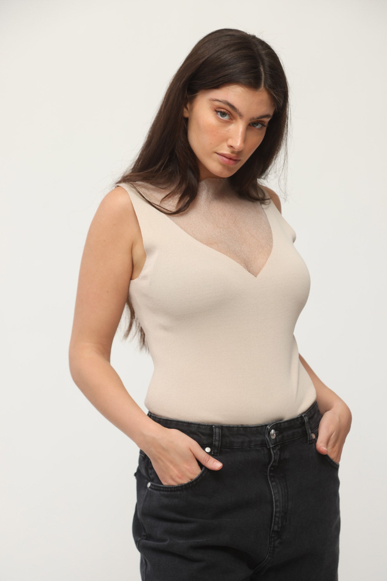 SHEER V BODYSUIT CHAMPAGNE