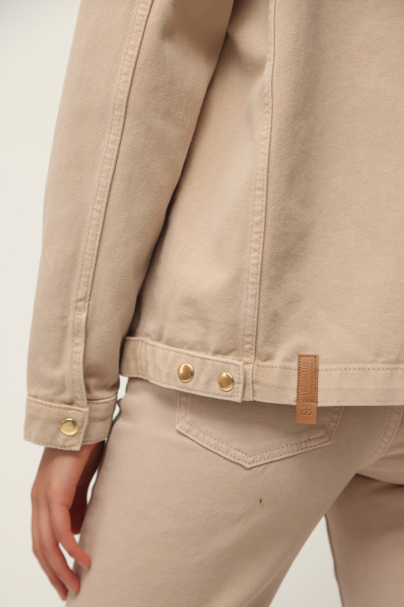DENIM JACKET HIDDEN SNAPS BEIGE