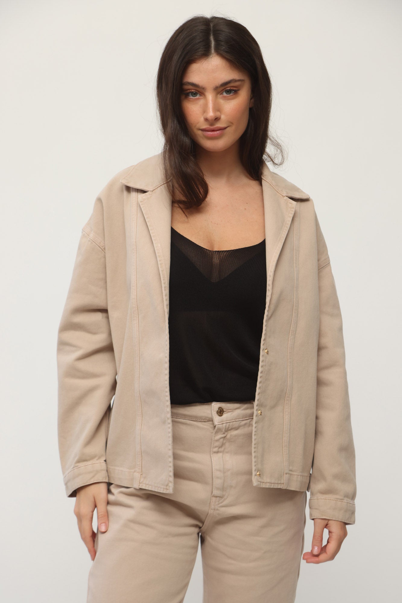 DENIM JACKET HIDDEN SNAPS BEIGE