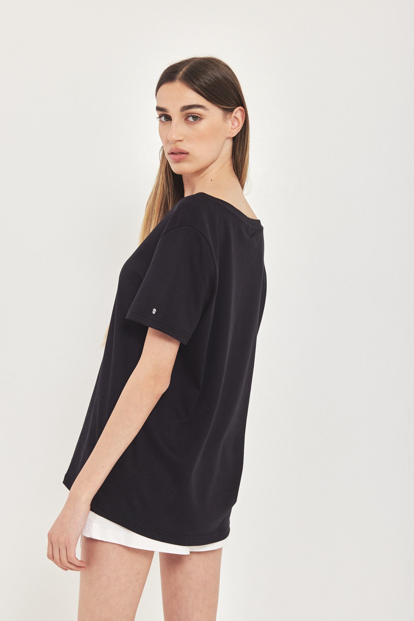 WOMEN T BLACK