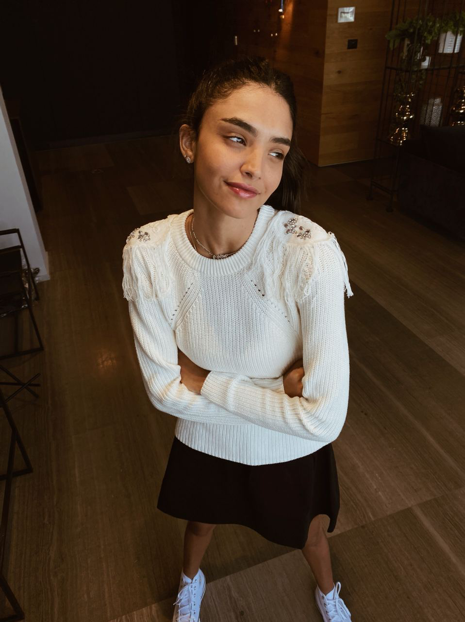 KNIT WITH SHOULDER PATCH WHITE
