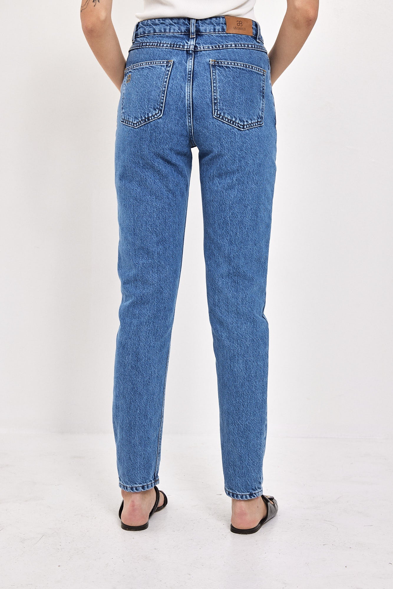 NO 10. MOM JEANS HIGH WAIST BLUE JEANS