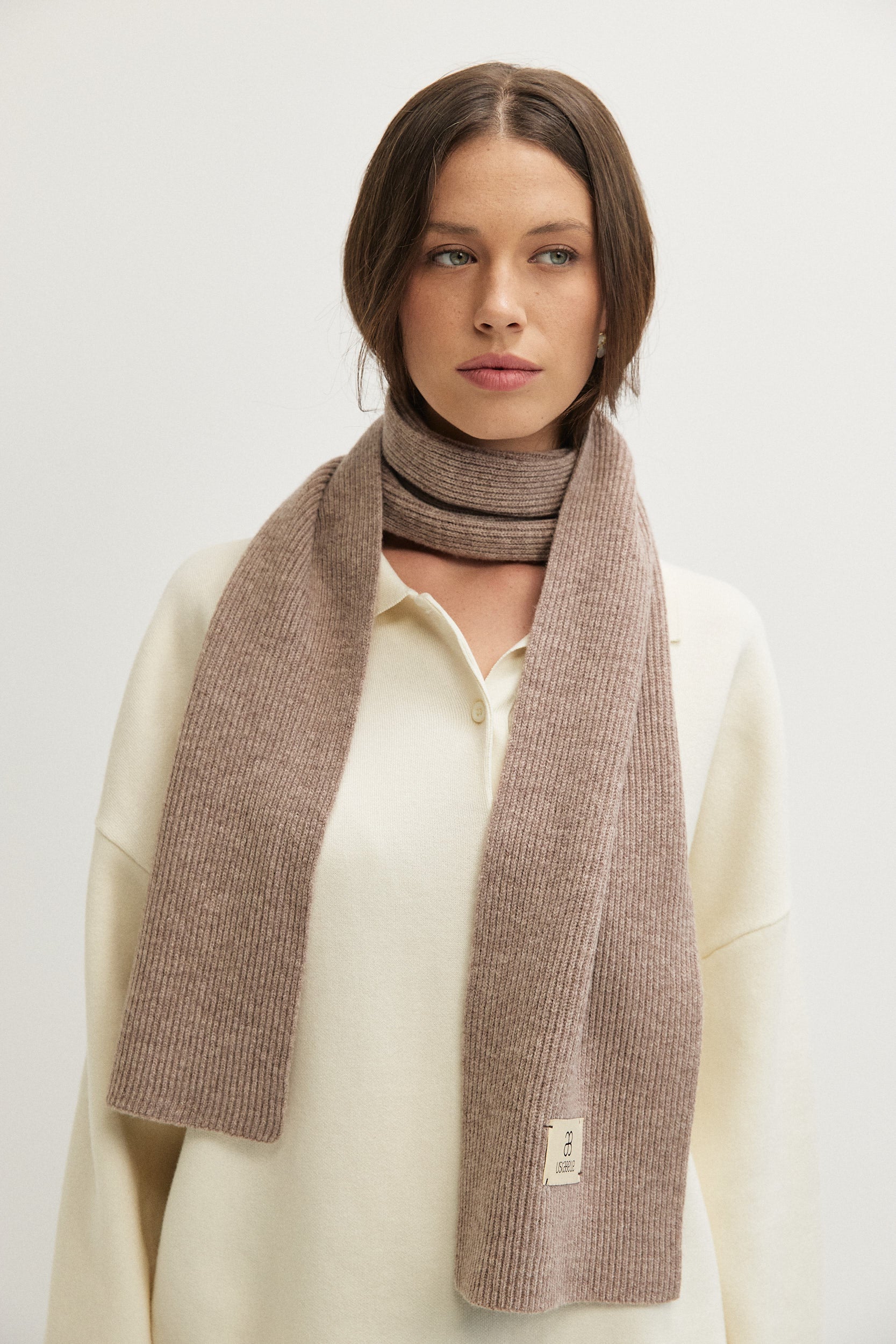 WOOL SCARF