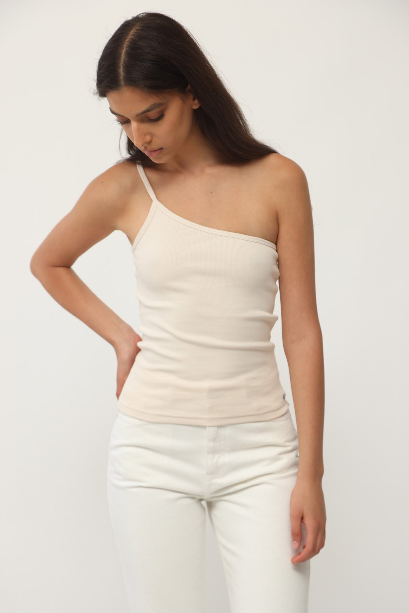 ASYMMETRIC TOP RIB CREAM